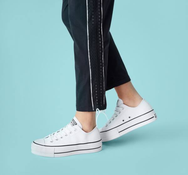 Zapatillas Bajas Converse Chuck Taylor All Star Lift Plataforma Cuero Blancas Negras Blancas | CV-043GYS